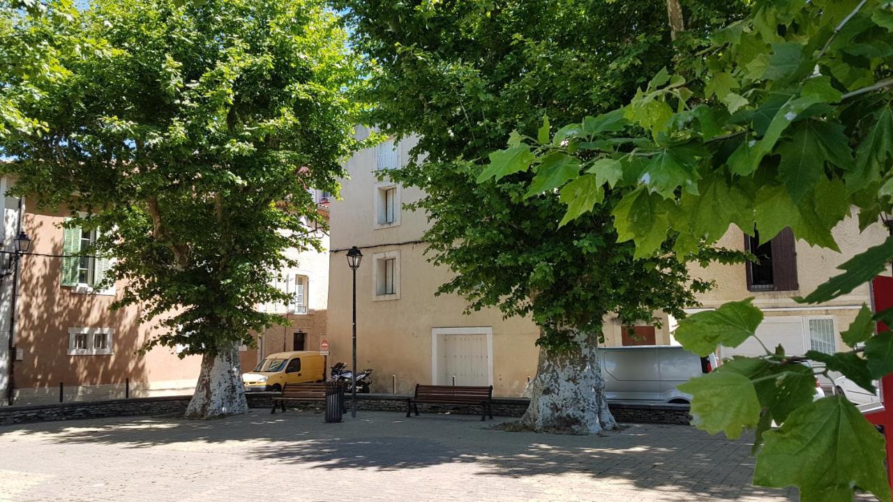 Cosy Corner Lägenhet LʼIsle-sur-la-Sorgue Exteriör bild